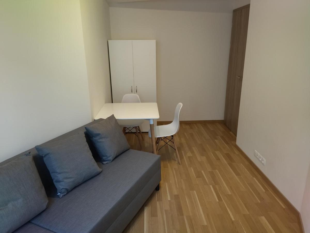 Brand New One Bedroom Apartment #54 In Brand New Building With Free Parking Praha Eksteriør bilde