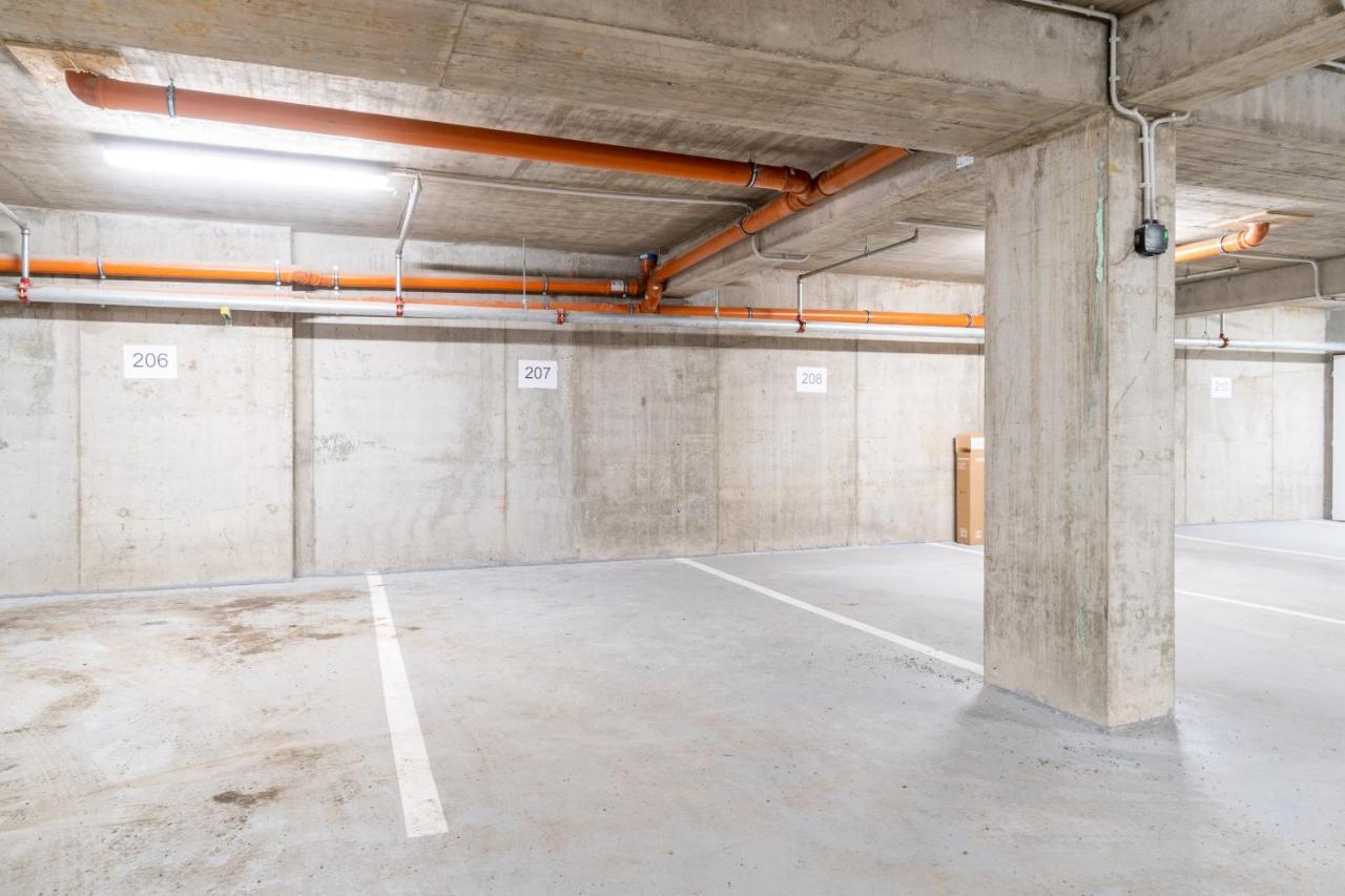 Brand New One Bedroom Apartment #54 In Brand New Building With Free Parking Praha Eksteriør bilde