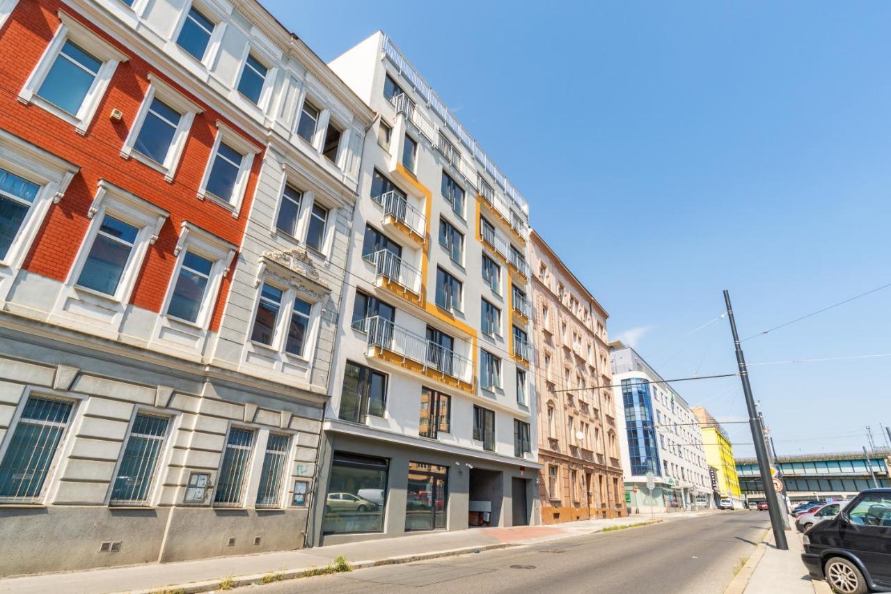 Brand New One Bedroom Apartment #54 In Brand New Building With Free Parking Praha Eksteriør bilde